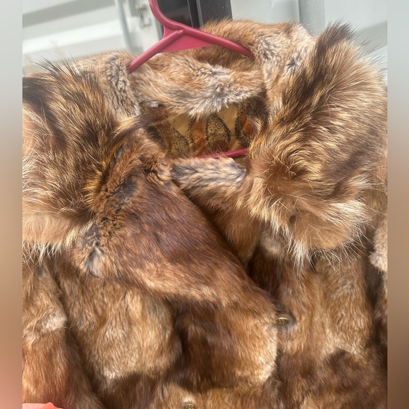Real fur jacket with hood - Picture 13 of 13